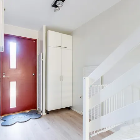 公寓 Design Townhouse - Scandi-chic & Sauna Retreat *